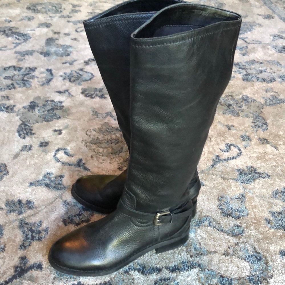 LEATHER boots